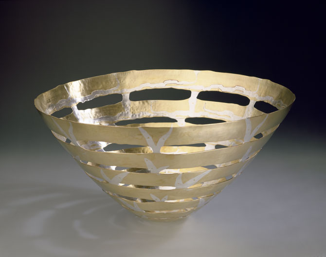 Piece -- materials: silver, brass; dimensions: diameter 50, 23h;