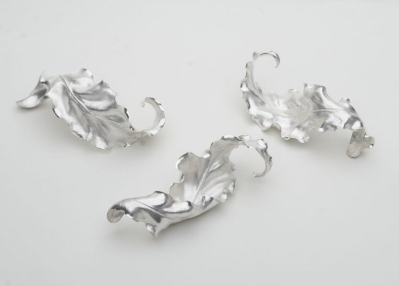 Piece -- materials: silver; dimensions: 25 cm;