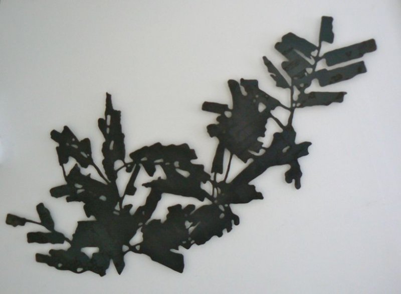 Piece -- materials: steel; dimensions: 100 x 47 h cm;