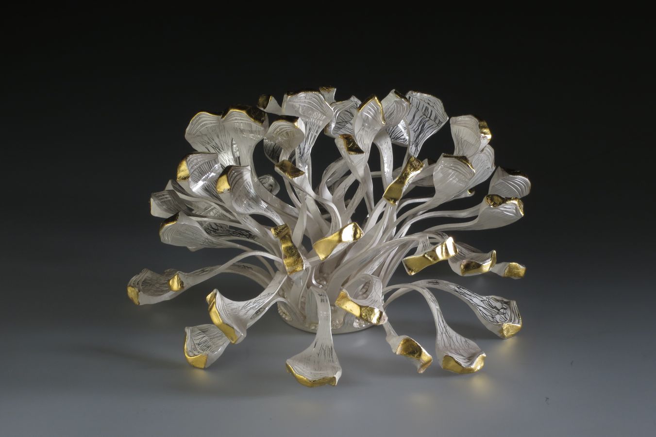 Piece -- materials: silver, gold leaf; dimensions: diameter 15.5, h 10 cm;