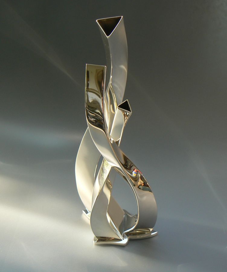 Piece -- materials: silver; dimensions: 8 x 8 x h 20 cm;