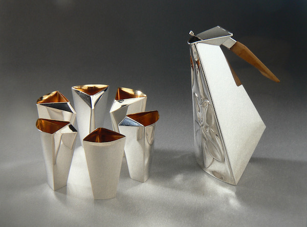 Piece -- materials: silver,; dimensions: Jug 22, beakers 8 h cm ;